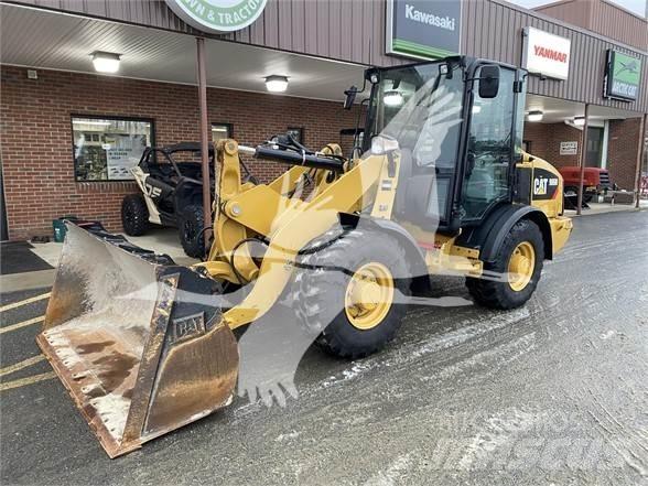 CAT 906M Tekerlekli yükleyiciler