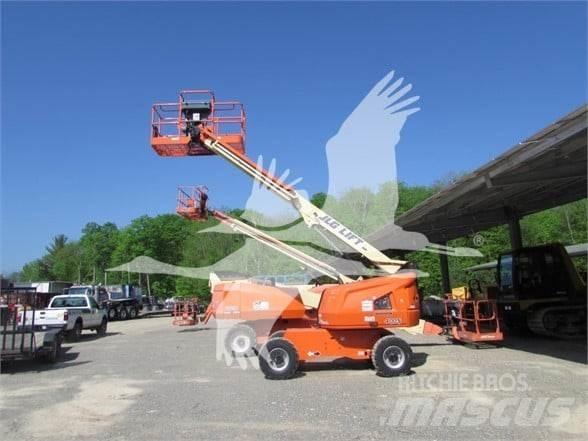 JLG 400S Teleskopik personel platformları