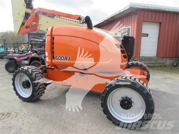 JLG 600AJ Körüklü personel platformları