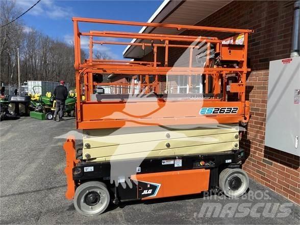 JLG ES2632 Makasli platformlar