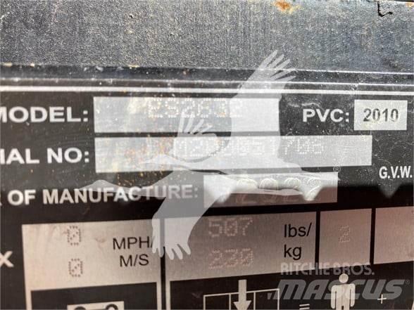 JLG ES2632 Makasli platformlar
