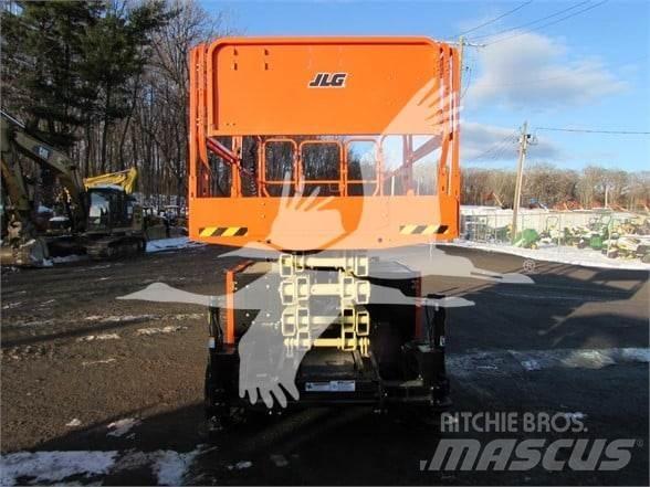 JLG RT3369 Makasli platformlar