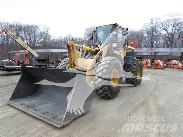 Komatsu WA320 Tekerlekli yükleyiciler