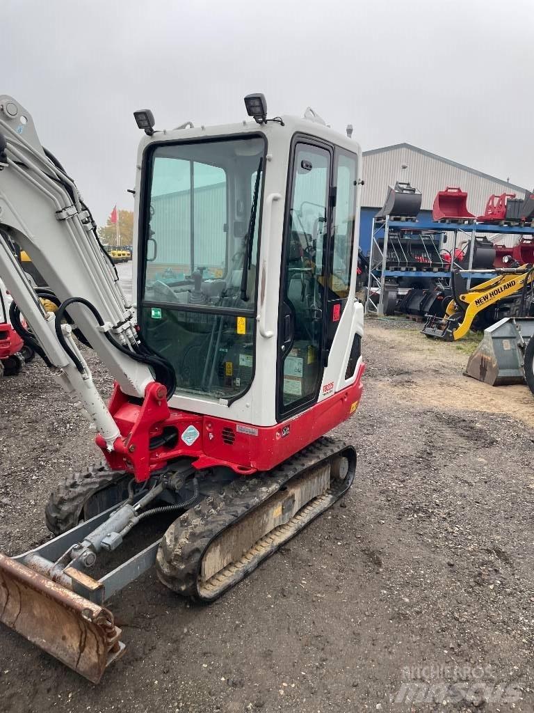 Takeuchi TB 225 Mini ekskavatörler, 7 tona dek