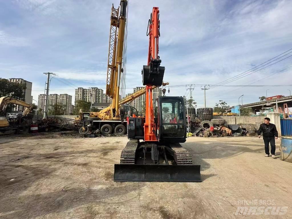 Hitachi ZX 70 Paletli ekskavatörler