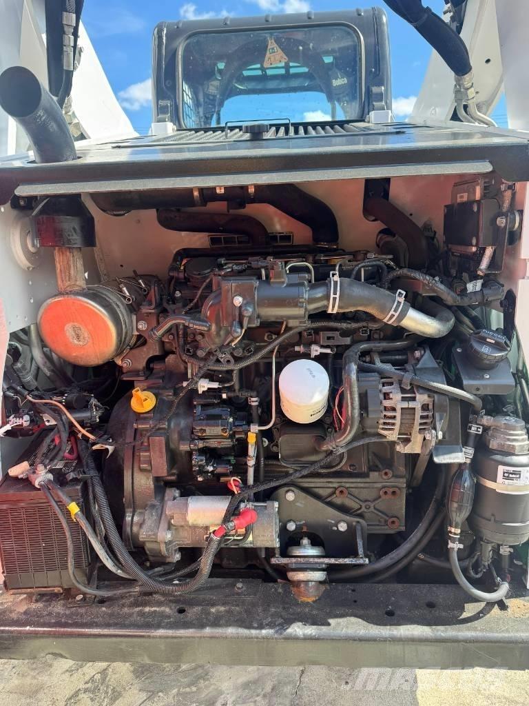 Bobcat T 740 Skid steer loderler