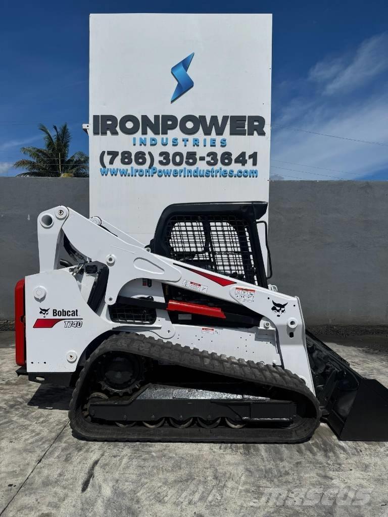 Bobcat T 740 Skid steer loderler