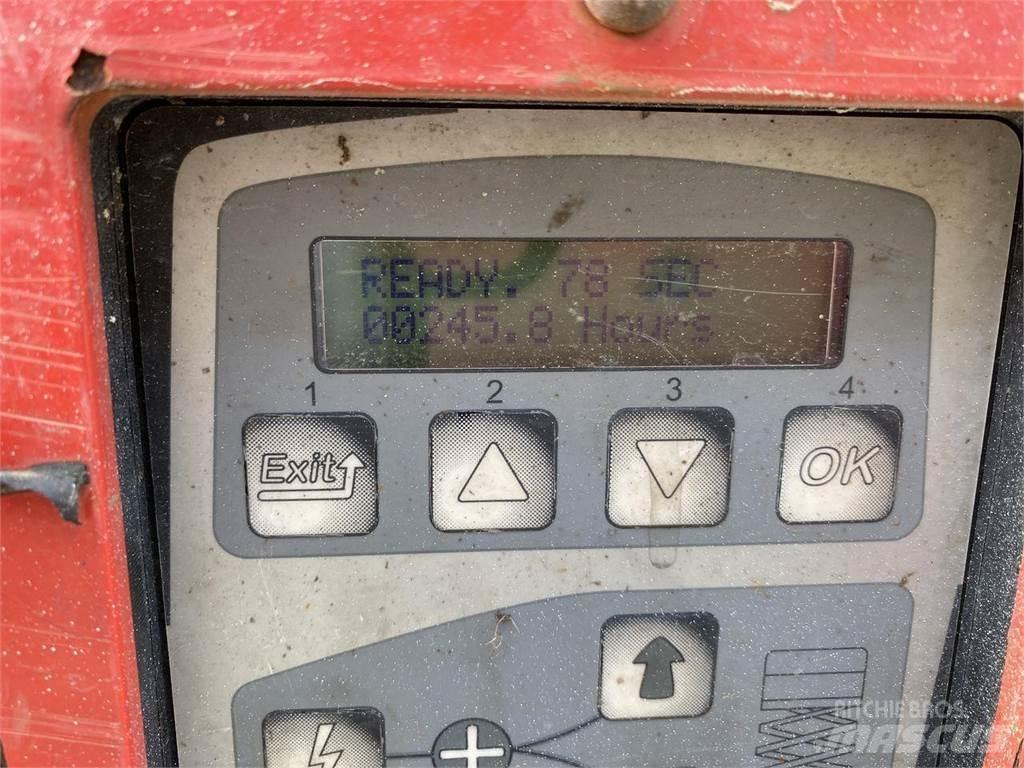 Manitou 78SEC Makasli platformlar