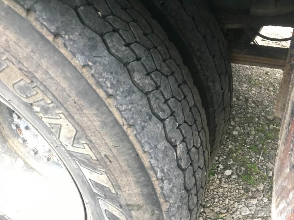 Mitsubishi DC-700BR Beton pompaları