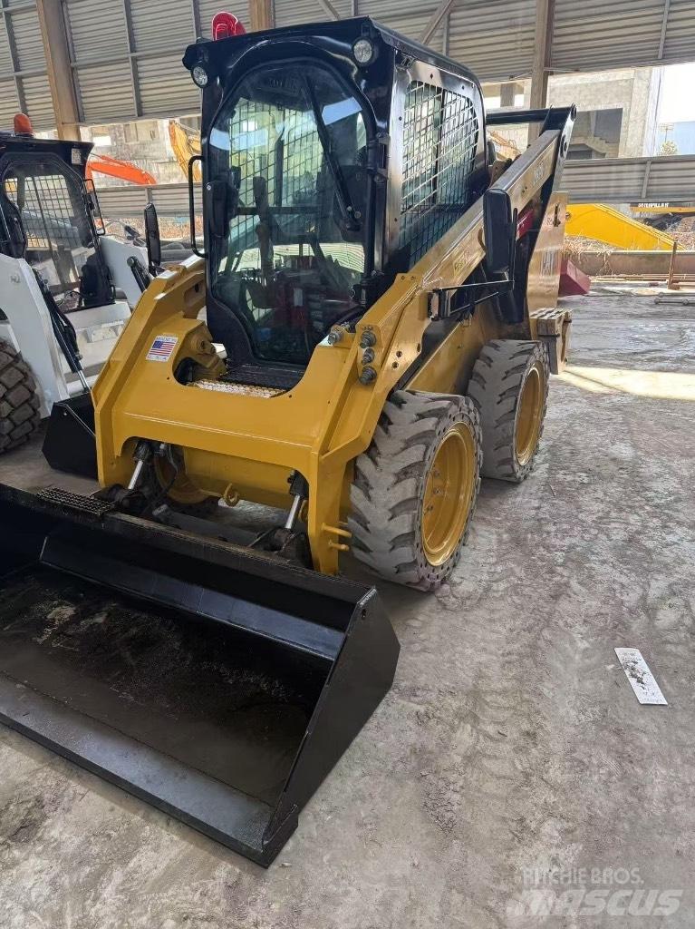 CAT 262 D Skid steer loderler