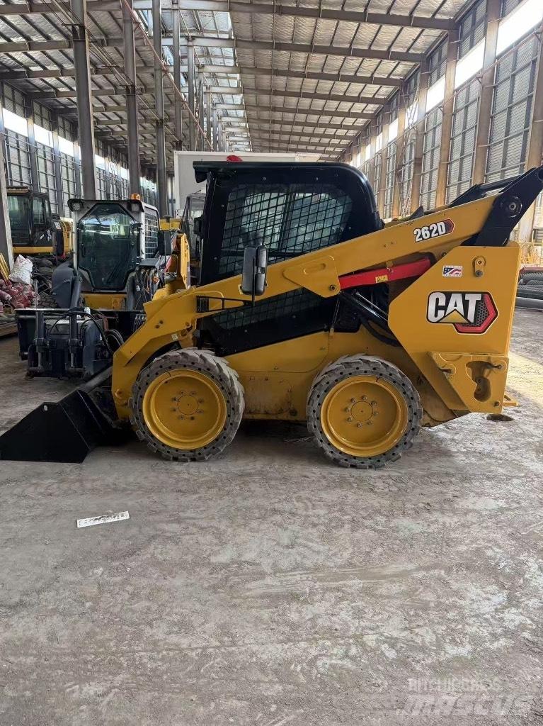 CAT 262 D Skid steer loderler