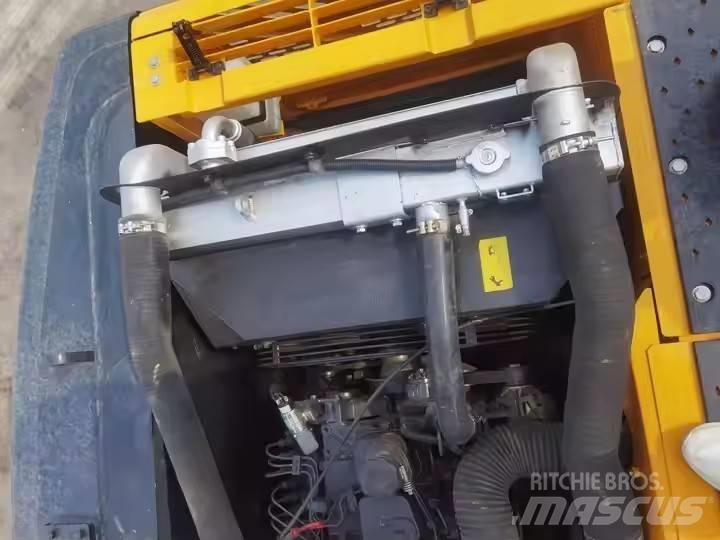 Hyundai 220LC-9S Paletli ekskavatörler