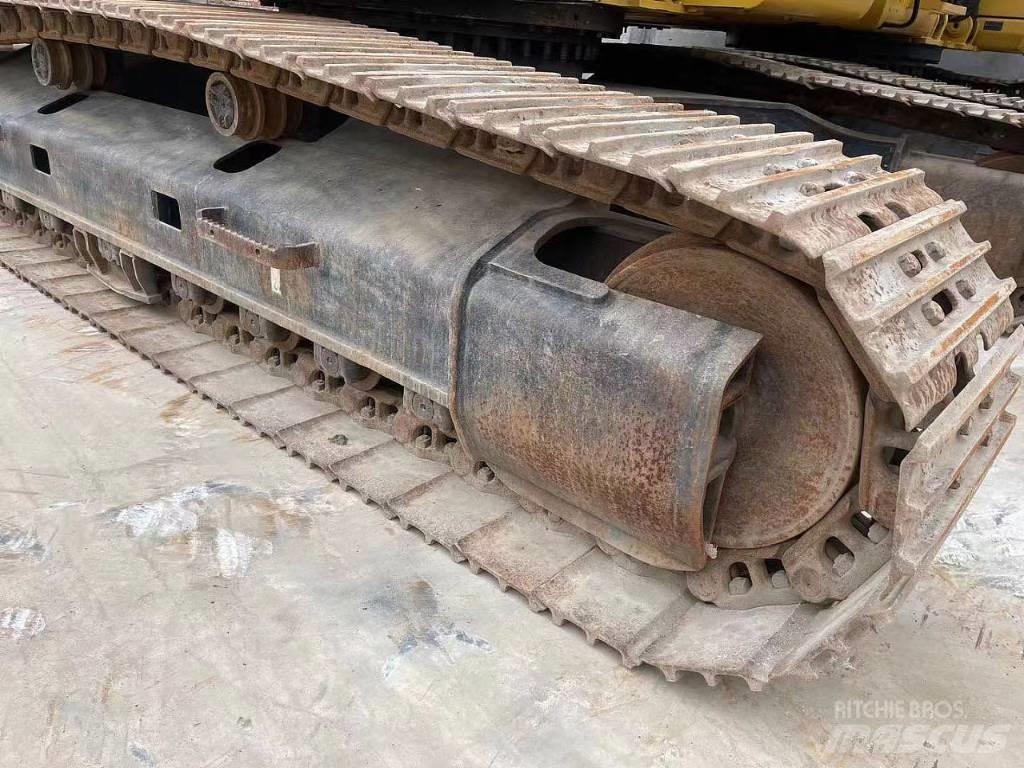 CAT 329 D Paletli ekskavatörler