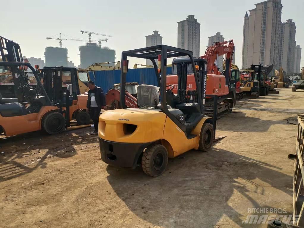 Komatsu FD 30 T-16 Dizel forkliftler
