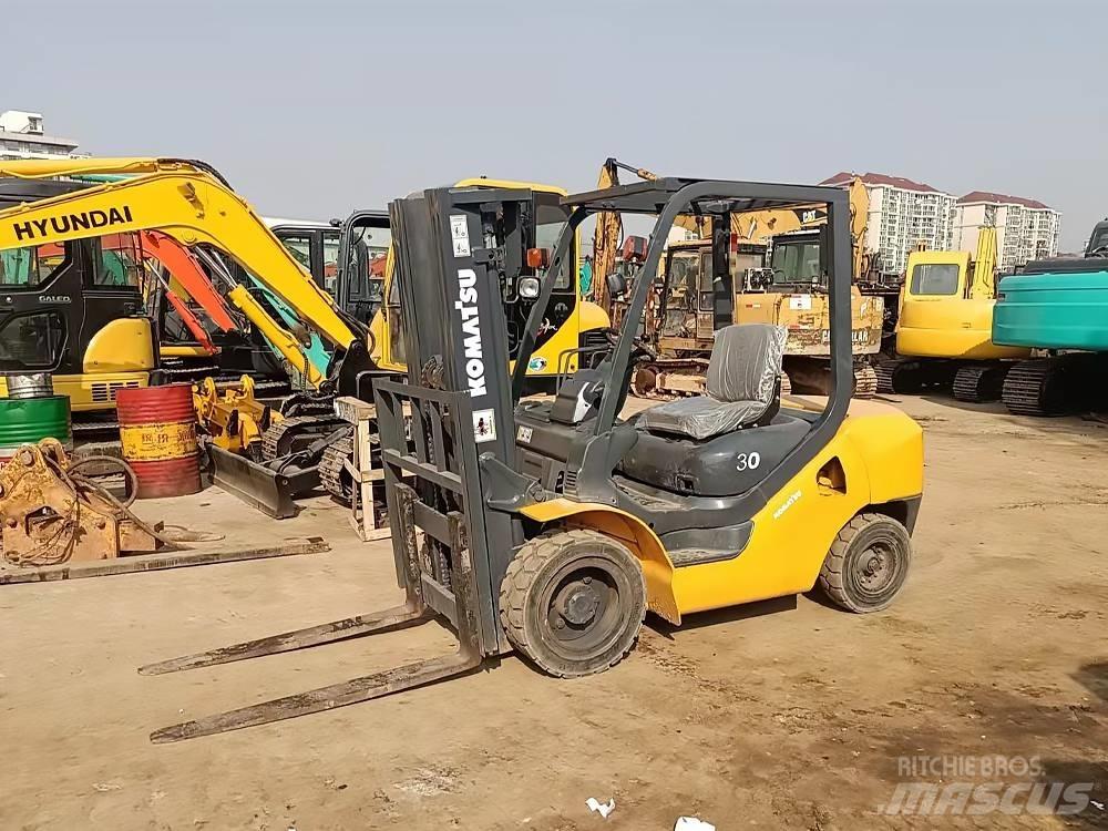 Komatsu FD 30 T-16 Dizel forkliftler