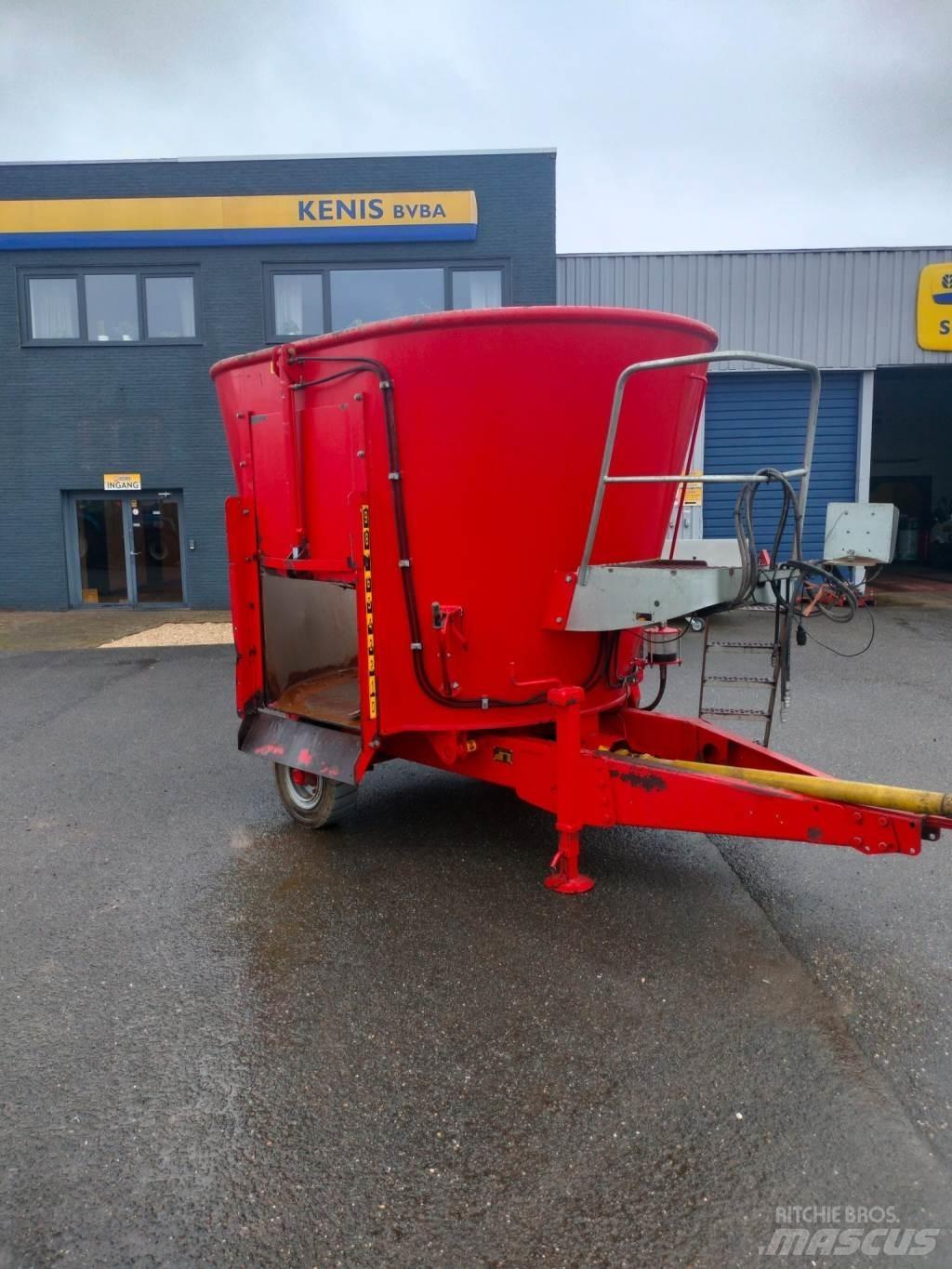 Peecon 8M³ Mikser besleyiciler
