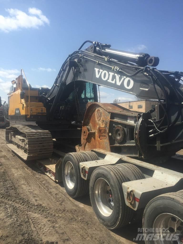 Volvo EC350EL Paletli ekskavatörler