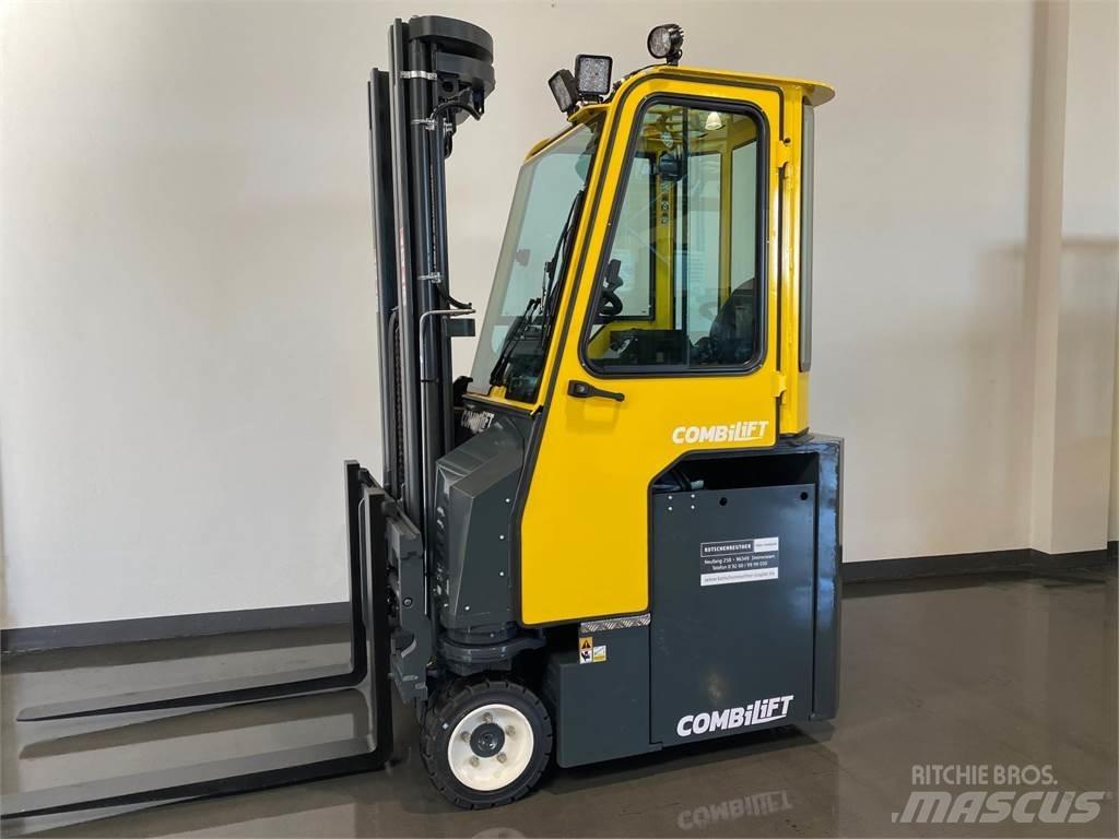 Combilift CBE3000 4 yönlü reach truck