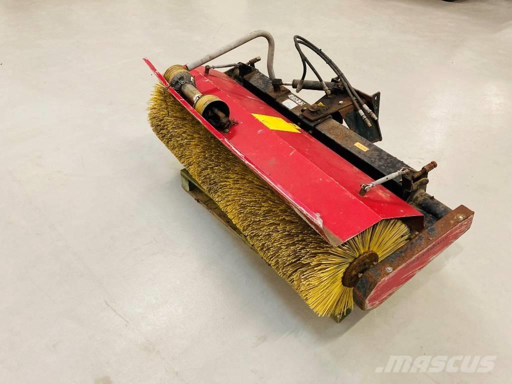GMR Kost 150 cm Cadde süpürücüler