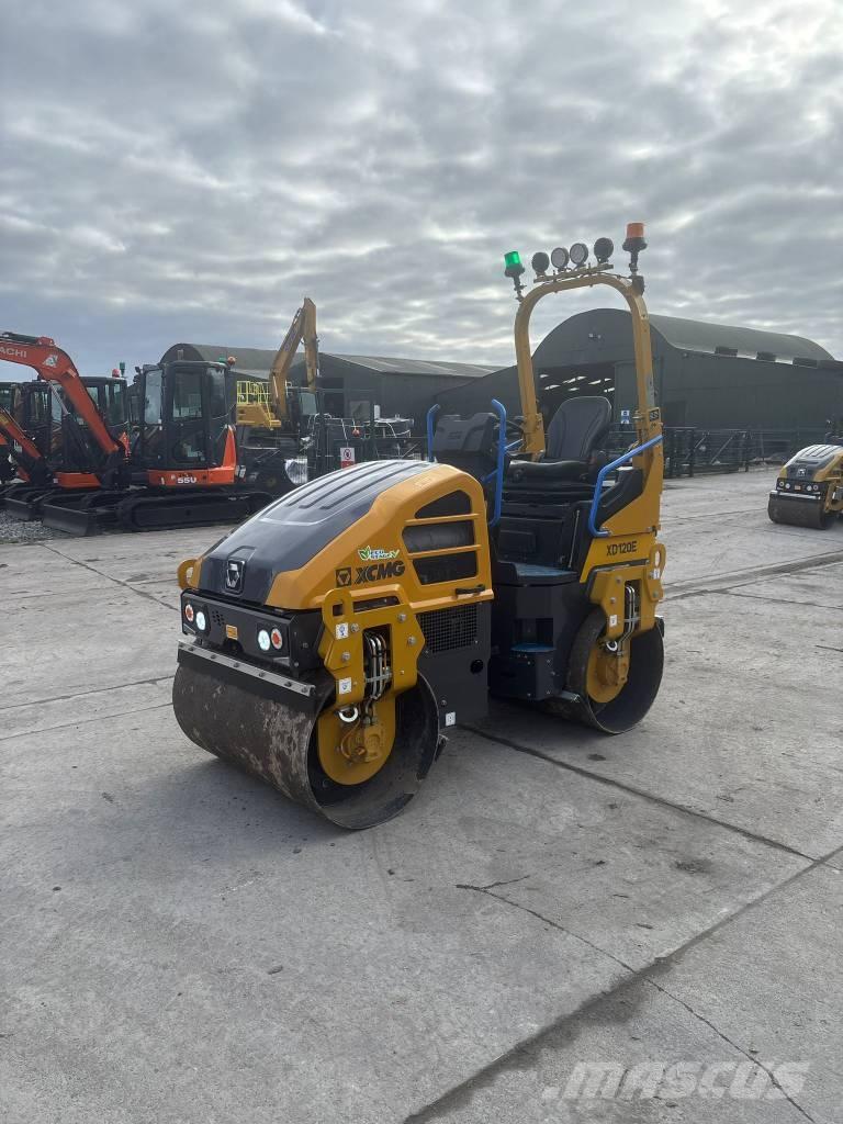 XCMG XD120 Çift tamburlu silindirler