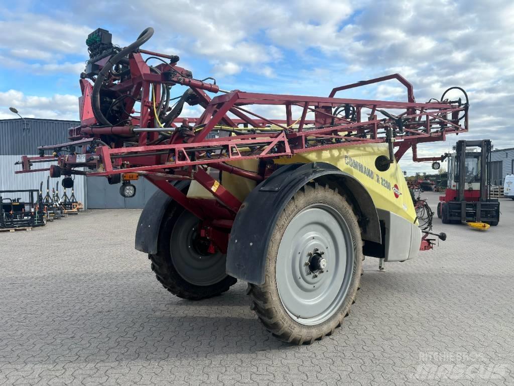 Hardi Commander 3200 Çekilir pülverizatörler