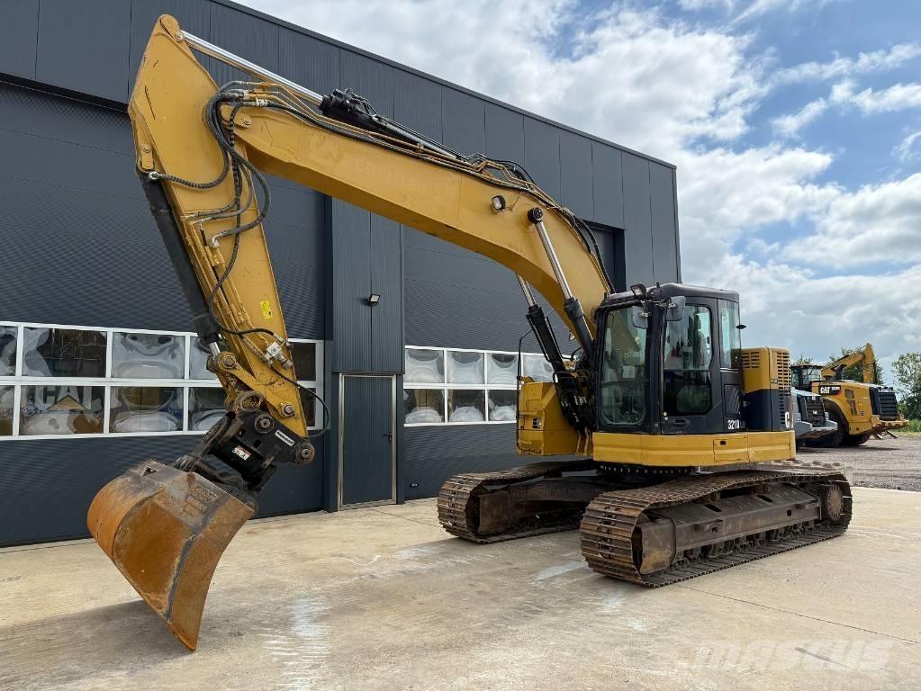 CAT 321 D LCR Paletli ekskavatörler