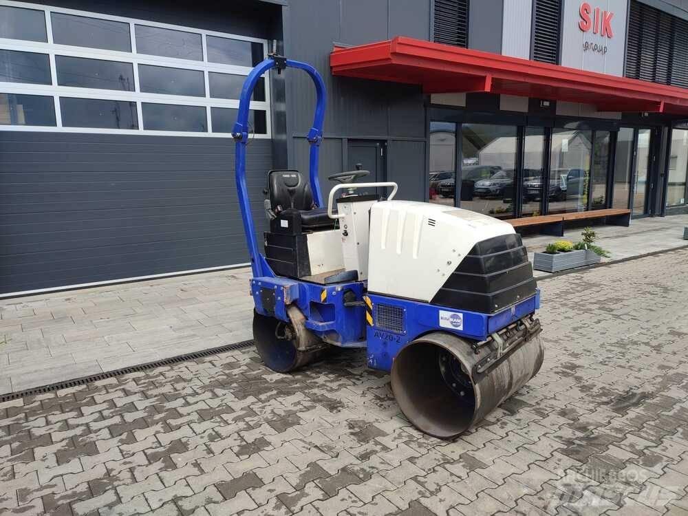 Ammann AV 20-2 Çift tamburlu silindirler