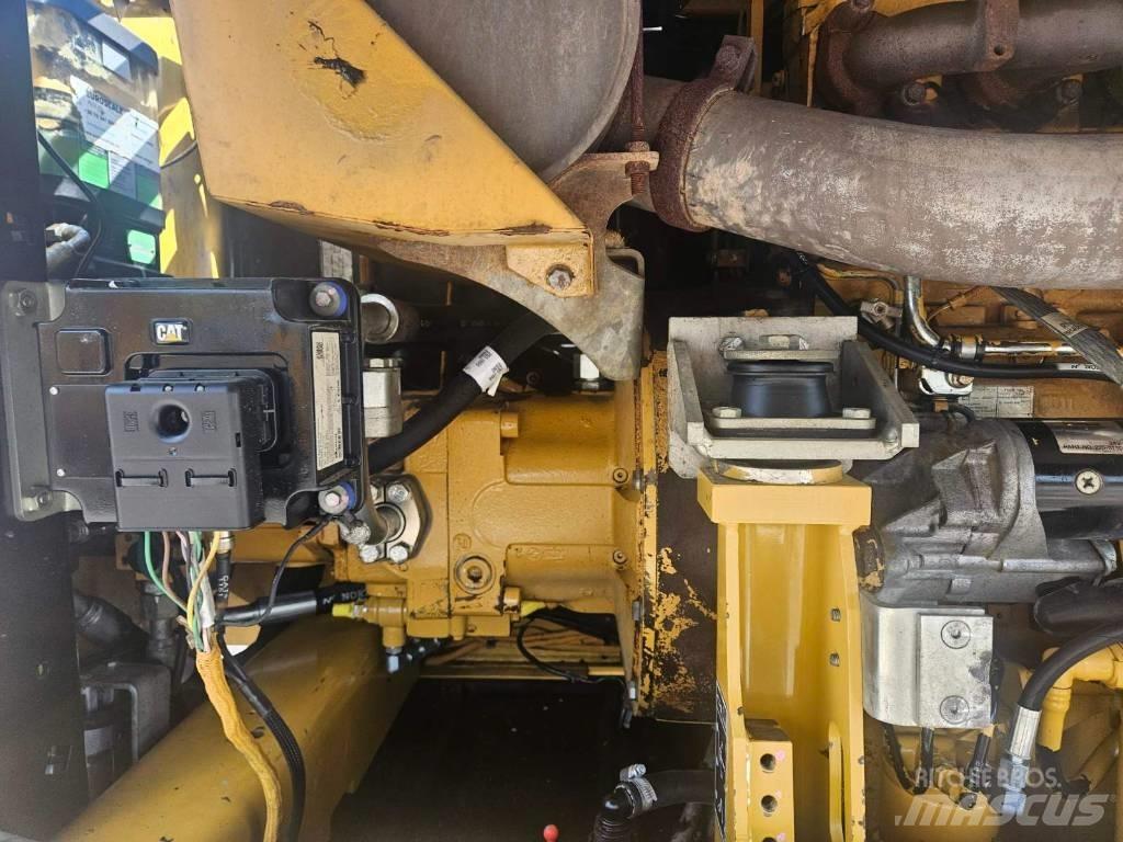 CAT M 316 D Lastik tekerli ekskavatörler