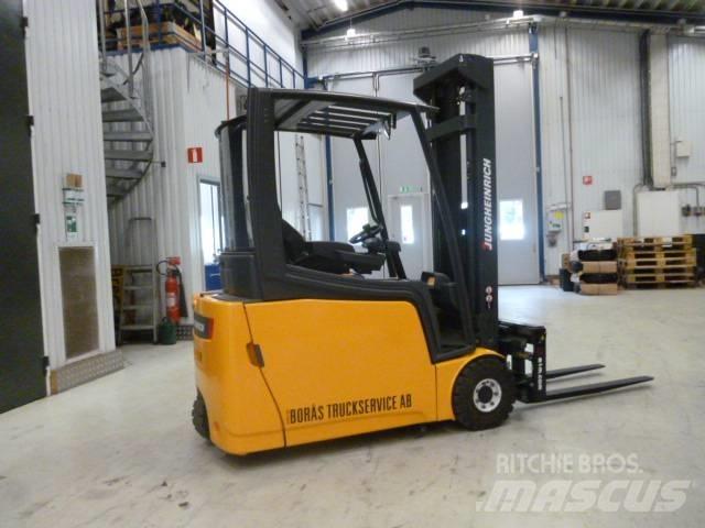 Jungheinrich EFG 216 Elektrikli forkliftler