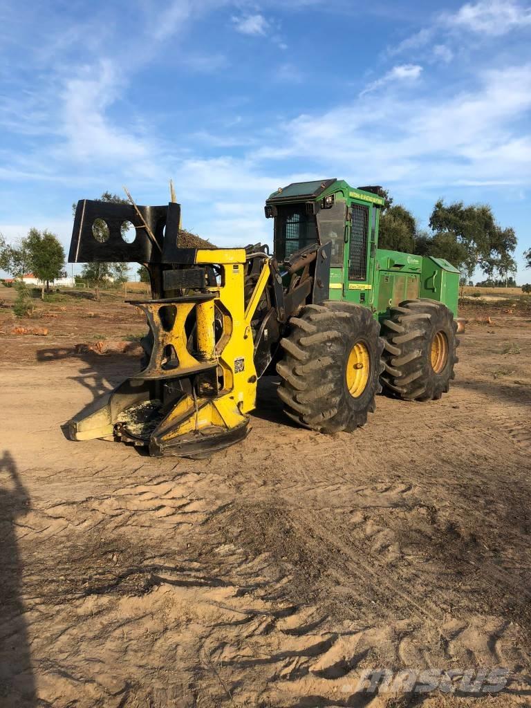 John Deere JX 770 Ağaç kesici istifleyiciler