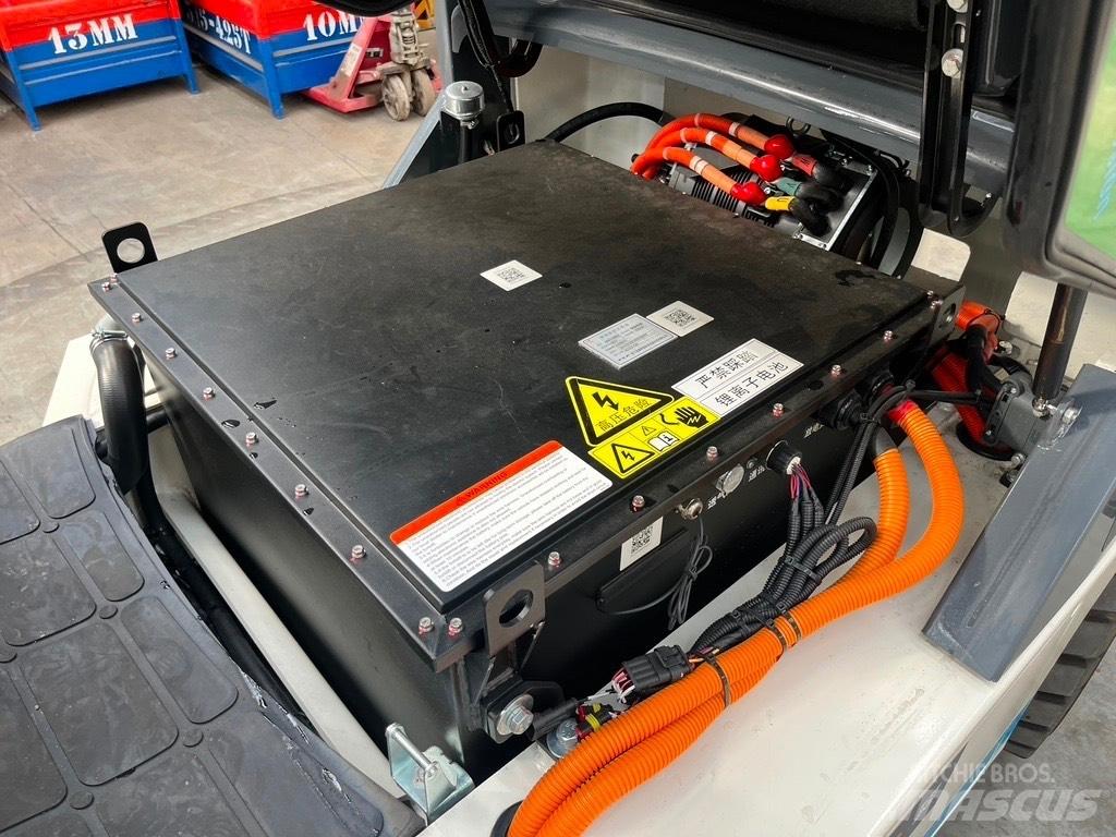 Eurotrac FE30 Elektrikli forkliftler