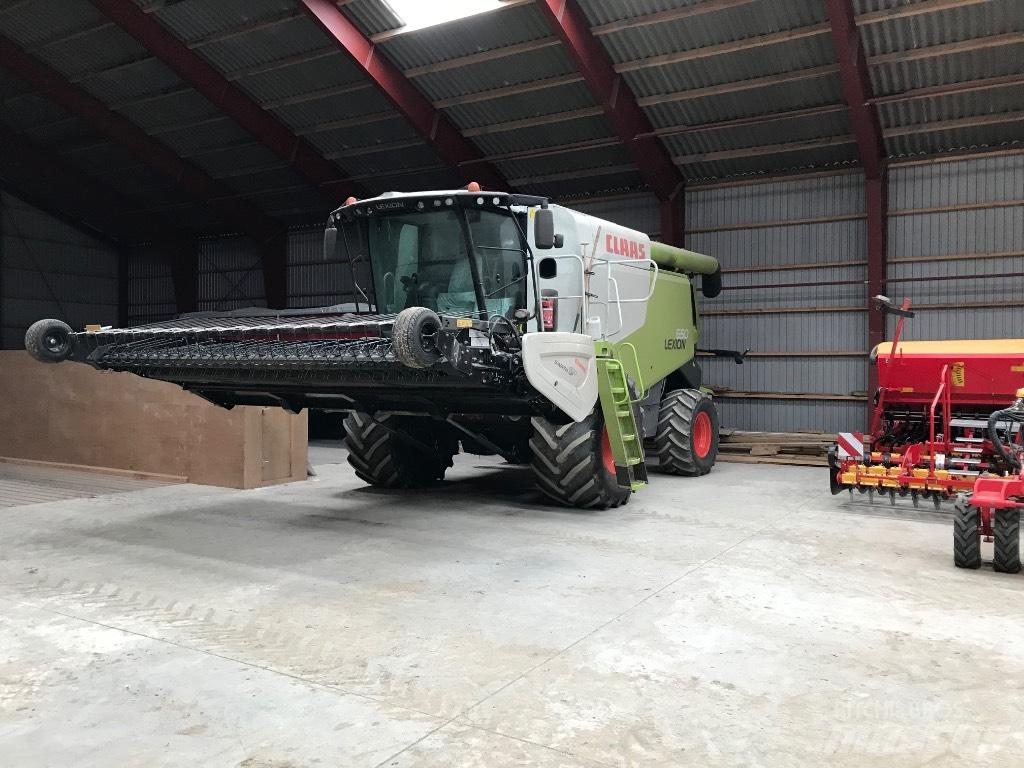 CLAAS Lexion 650 Biçerdöverler