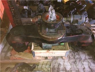 John Deere 1110 Tomruk yükleyici traktörler