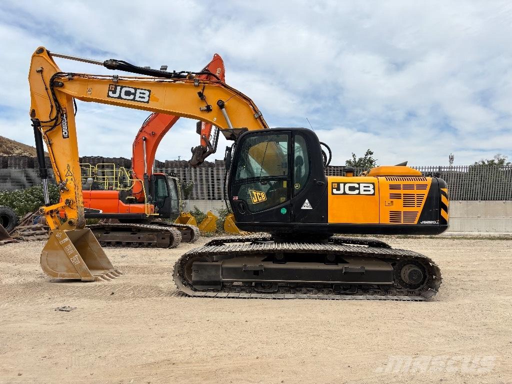 JCB JS 220 LC Paletli ekskavatörler