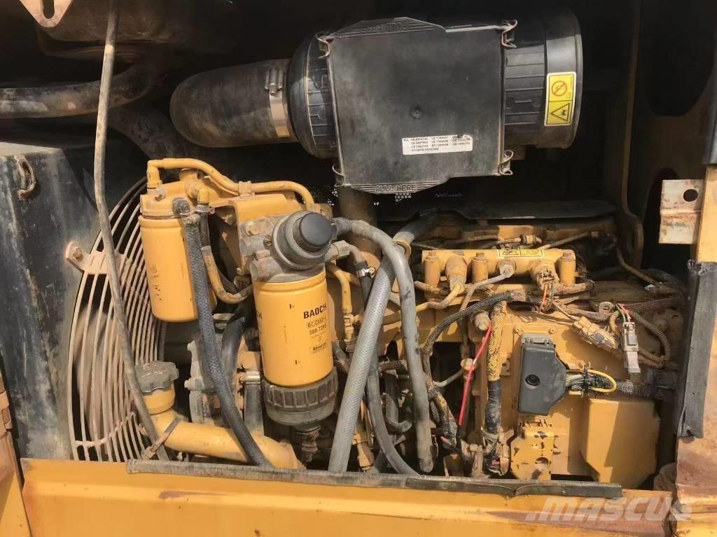 CAT D 5 K Paletli dozerler