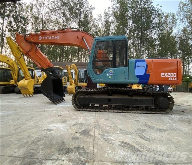 Hitachi EX 200-3 Paletli ekskavatörler