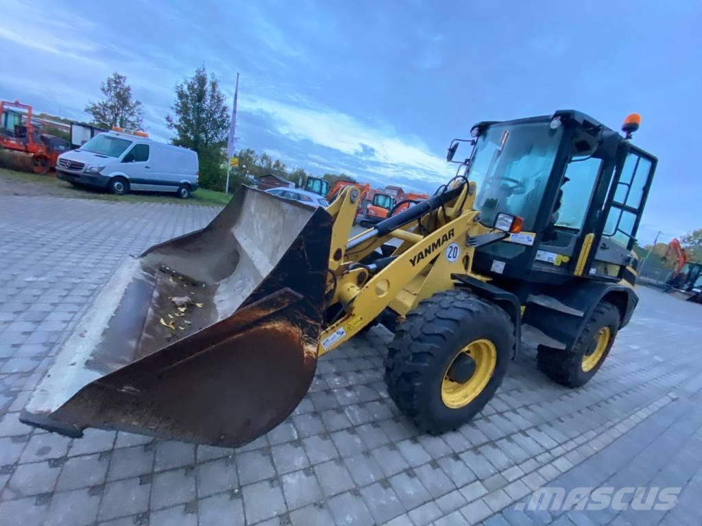 Yanmar V 100 Tekerlekli yükleyiciler