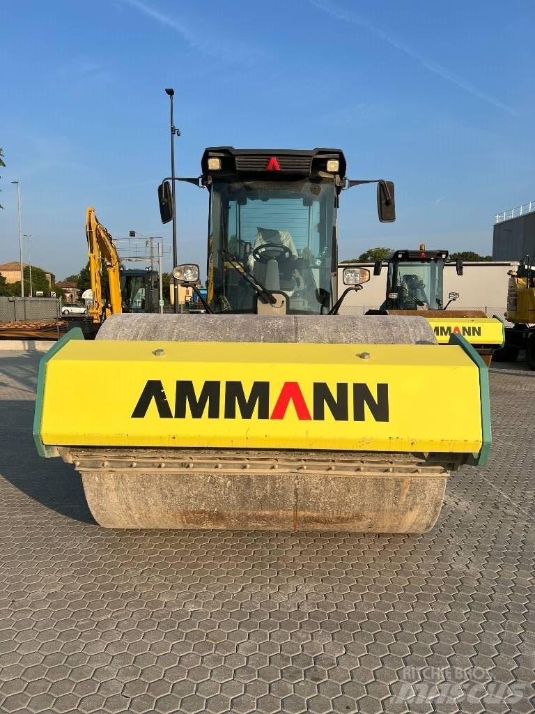 Ammann ARS 130 Pnömatik lastikli silindirler