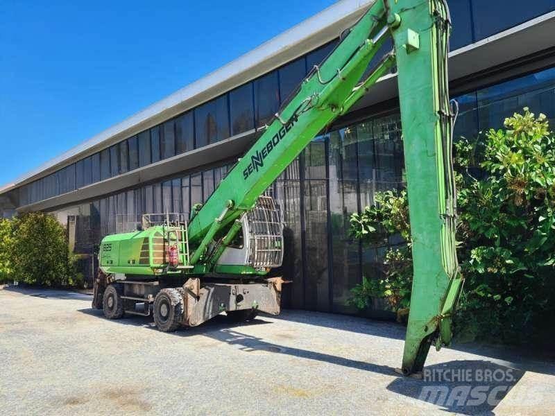 Sennebogen 825 Atık taşıma araçları