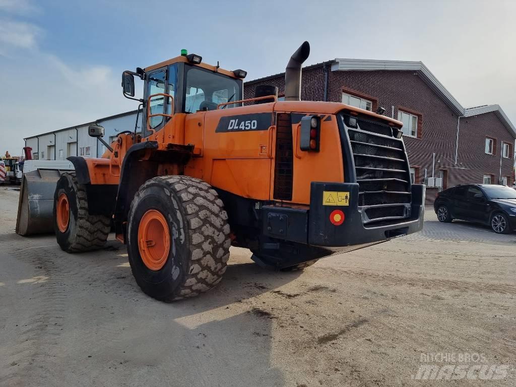 Doosan DL 450 Tekerlekli yükleyiciler