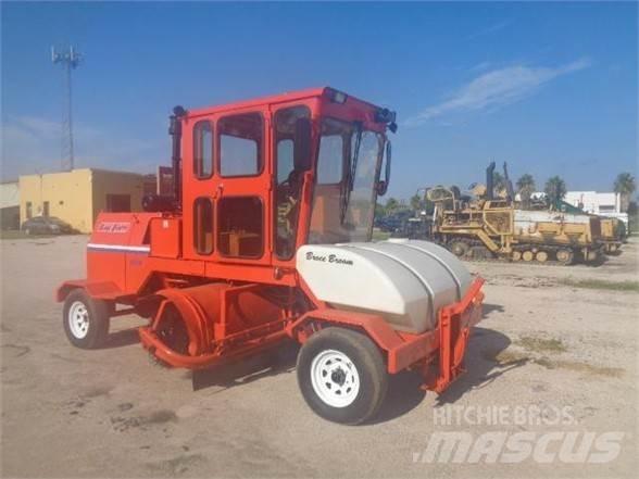Broce RC350 Cadde süpürücüler