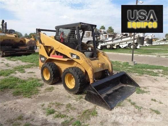 CAT 252B3 Skid steer loderler