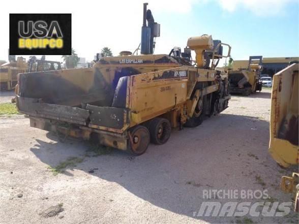 CAT AP-1000B Asfalt sericiler
