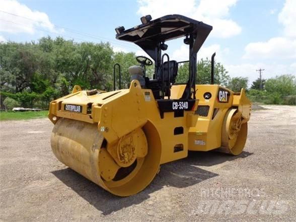 CAT CB-534DXW Tek tamburlu silindirler