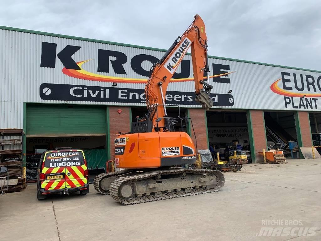 Doosan DX 235 LCR-5 Paletli ekskavatörler
