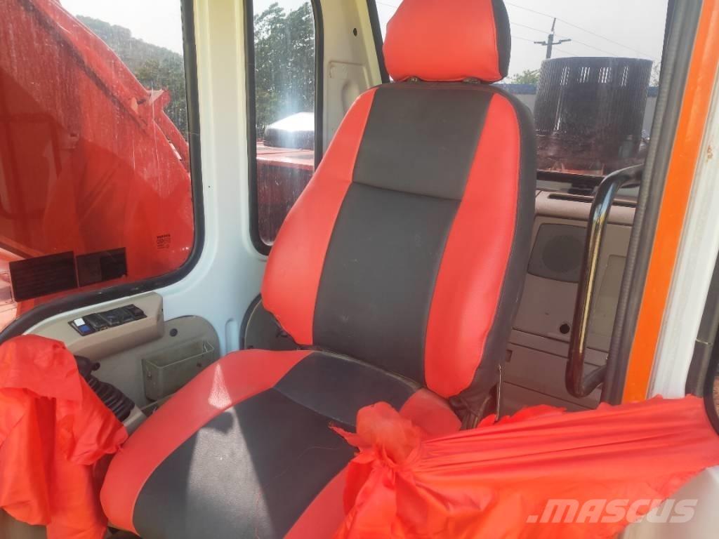 Doosan DH220LC-7 Paletli ekskavatörler