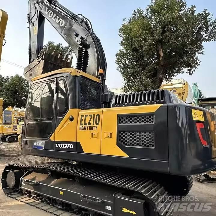 Volvo EC 210 Paletli ekskavatörler