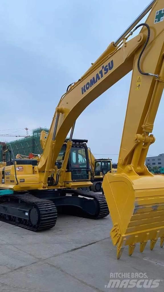Komatsu PC 300-8 Paletli ekskavatörler