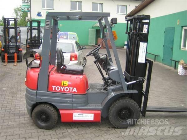 Toyota 6FG15 LPG'li forkliftler