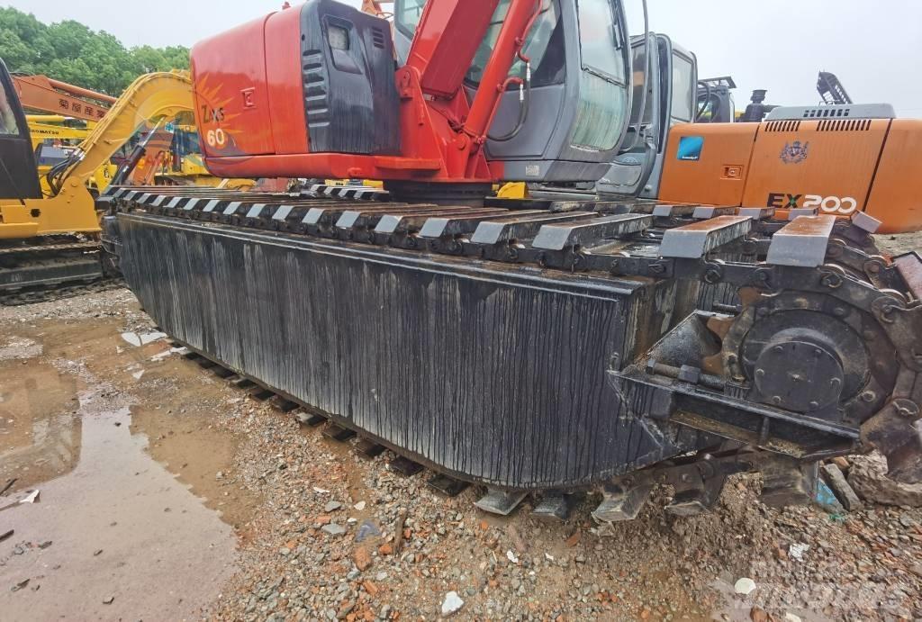 Hitachi ZX 60 Amfibi Ekskavatörler